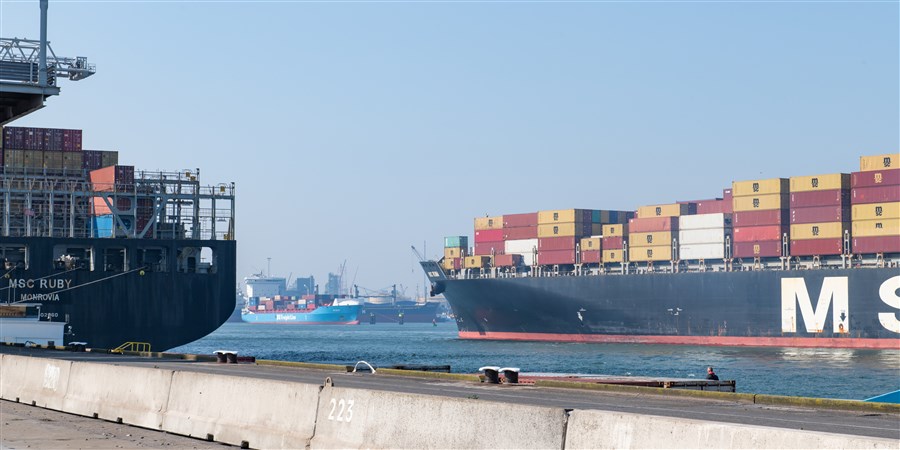 900x450 4